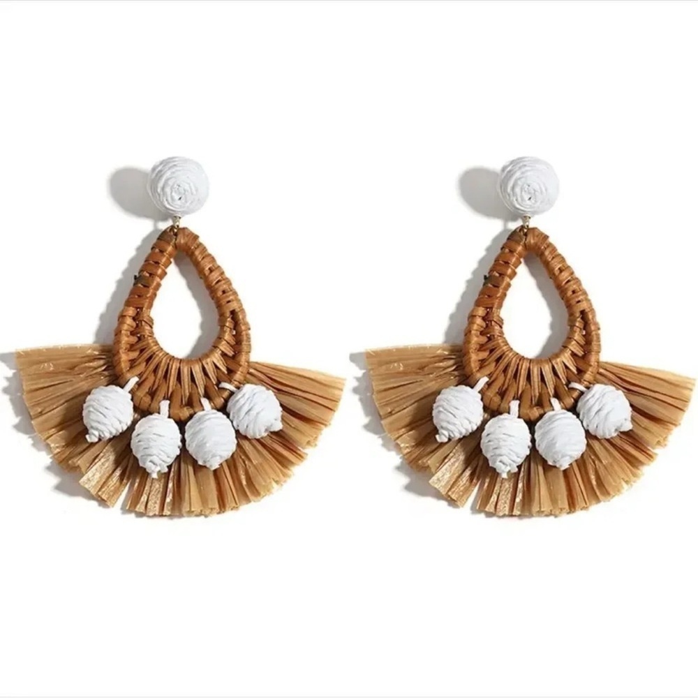 Mykonos Bohemian Raffia Rattan Breaded Earrings - Picture 5 of 6